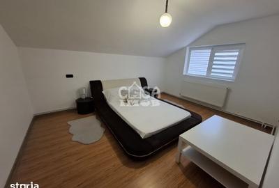 Casă cu 4 camere cu Teren 452 Mp în Aninoasa - 2