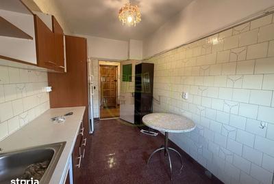Apartament cu 3 camere decomandat în Pielești - 7