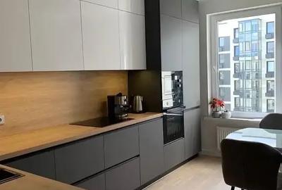 Apartament cu 3 camere decomandat în Theodor Pallady