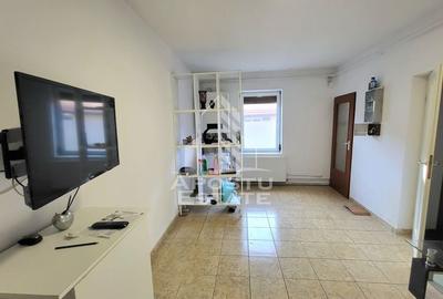 Casă cu 5 camere cu Canalizare în Peciu Nou - 9