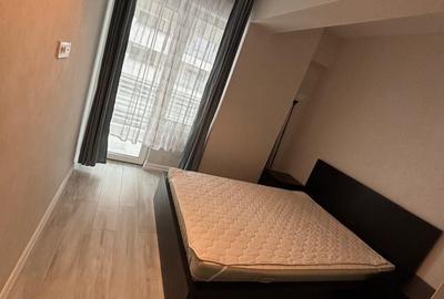 Apartament cu 2 camere decomandat în Exterior Vest