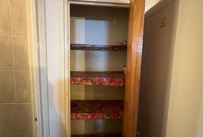 Garsonieră decomandată în Găvana - 10