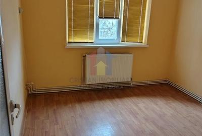 Apartament cu 2 camere decomandat în Dorobanți