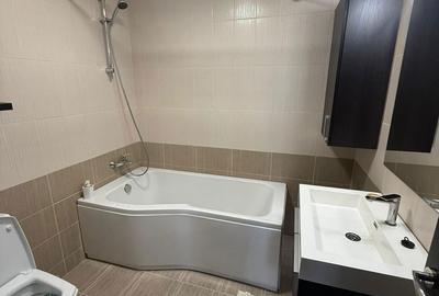 Apartament cu 3 camere semidecomandat în Europa - 13