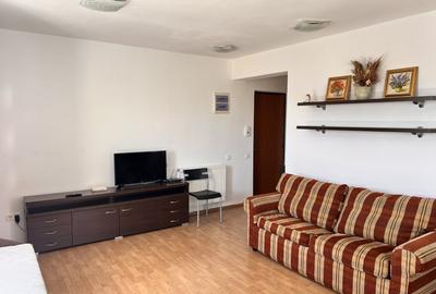 Garsonieră decomandată în Calea Poplăcii