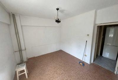 Apartament cu 2 camere decomandat în Tomis II