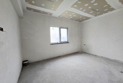 Casă cu 3 camere cu Teren 250 Mp în Tunari - 1