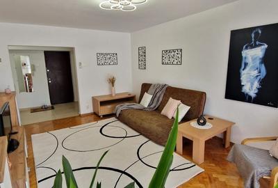 Apartament cu 2 camere decomandat în Unirii