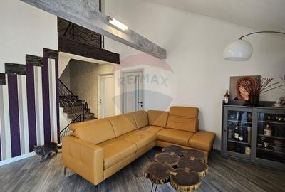 Casă individuală cu 7 camere cu Teren 1000 Mp în Central - 35
