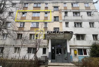 Apartament cu 2 camere nedecomandat în Orizont - 1