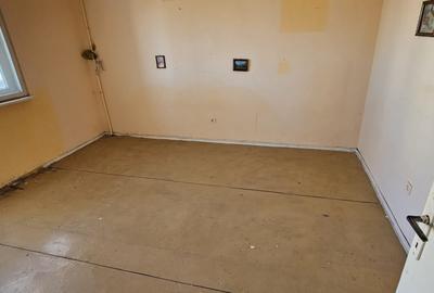 Apartament cu 3 camere decomandat în Faleza Nord - 6