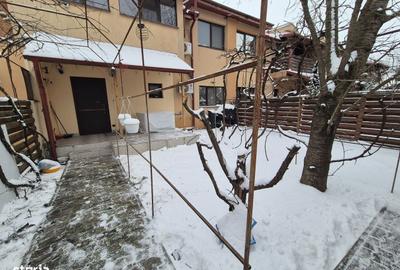 Casă cu 4 camere în Berceni
