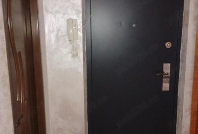 Apartament cu 3 camere decomandat în Barieră - 3