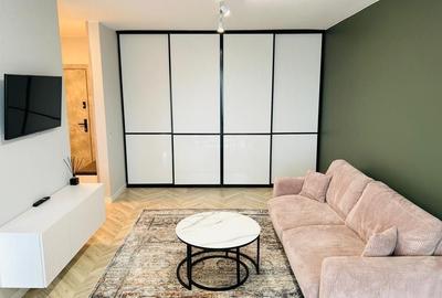 Apartament cu 2 camere decomandat în Plopilor - 1