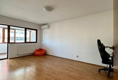 Apartament cu 2 camere decomandat în Olteniței - 1