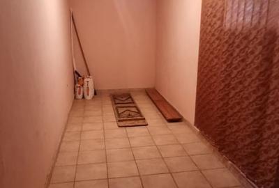 Casă cu 3 camere cu Teren 300 Mp în Brăești - 1