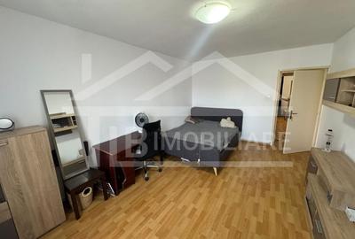 Apartament cu 2 camere decomandat în Cornișa