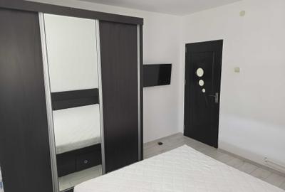 Apartament cu 2 camere semidecomandat în Craiovei - 2