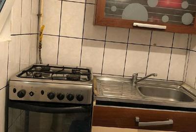 Apartament cu 2 camere semidecomandat în Colentina