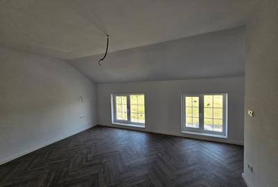 Duplex cu 3 camere cu Teren 300 Mp în Urseni - 20