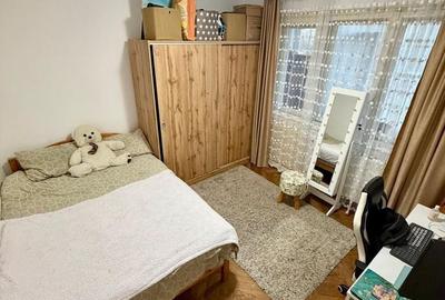 Apartament cu 2 camere semidecomandat, mobilat în Nicolina