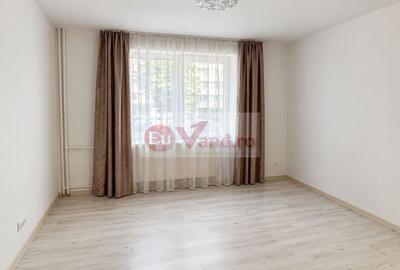 Garsonieră decomandată în Micro 40