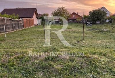 Teren de 522 mp, în Sânmartin