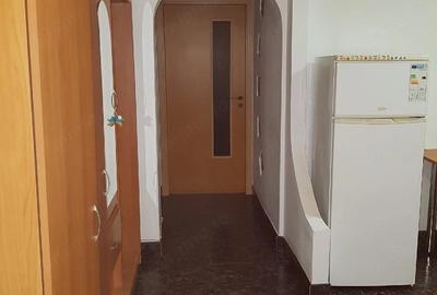 Apartament cu 2 camere decomandat în Steaua