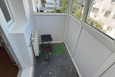 Apartament cu 2 camere semidecomandat în Malu Roșu