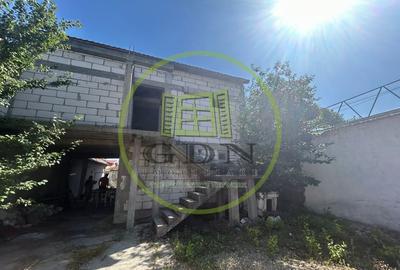 Casă individuală cu 7 camere cu Canalizare în Brestei - 1