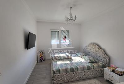 Duplex cu 4 camere cu Canalizare în Covaci - 8