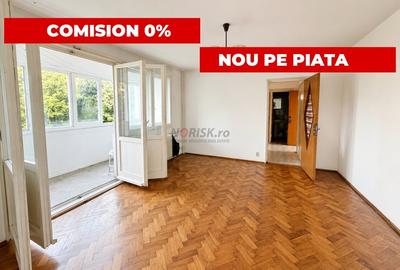 Apartament cu 3 camere semidecomandat în Berceni