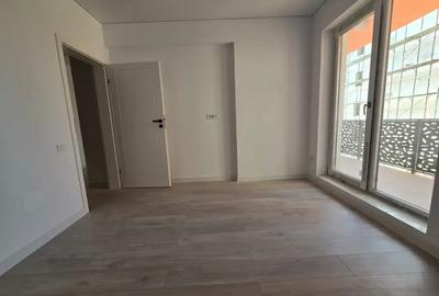 Apartament cu 2 camere decomandat în Dobroești