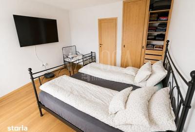 Casă cu 5 camere cu Teren 293 Mp în Dâmbul Rotund