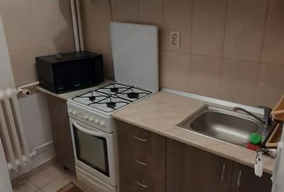 Garsonieră decomandată în Tătărași