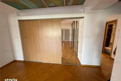 Apartament cu 3 camere decomandat în Centrul Civic - 13