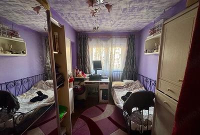 Apartament cu 3 camere decomandat în Ultracentral