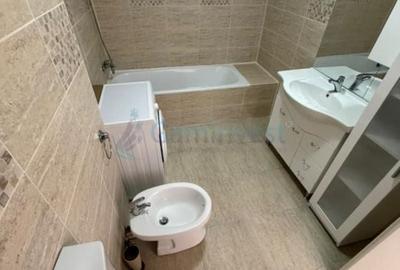 Apartament cu 3 camere semidecomandat în Iosia