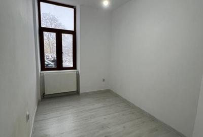 Spațiu comercial, de 8 mp, în Ultracentral - 1