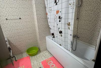 Apartament cu 4 camere în Central - 1