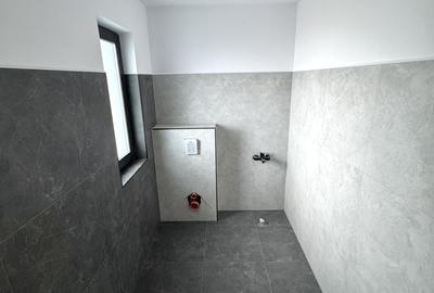 Casă cu 4 camere cu Teren 260 Mp în Miroslava - 1