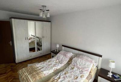 Apartament cu 3 camere decomandat în Central - 5