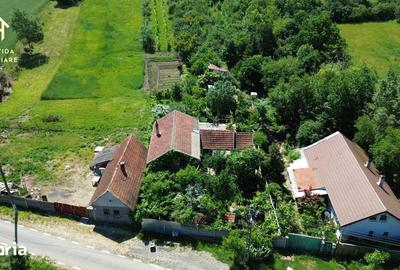 Casă cu 4 camere cu Teren 2742 Mp în Boldur - 6