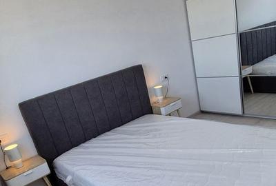 Apartament cu 2 camere, mobilat în Tractorul - 2
