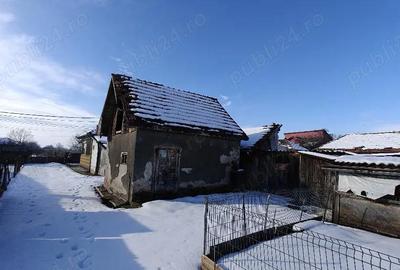 Casă cu 2 camere cu Teren 700 Mp în Sânnicoară - 10