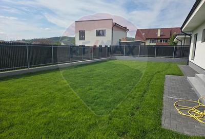 Casă individuală cu 4 camere cu Teren 600 Mp în Hărman - 34