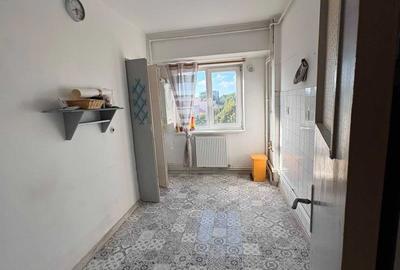 Apartament cu 3 camere decomandat în Ultracentral