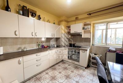 Apartament cu 4 camere decomandat, mobilat în Șagului