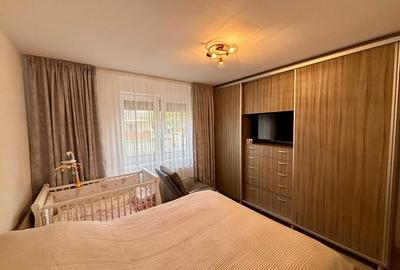 Apartament cu 3 camere decomandat, mobilat în Tractorul - 10