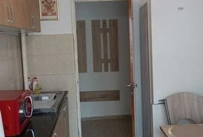 Apartament cu 2 camere decomandat în Scriitorilor